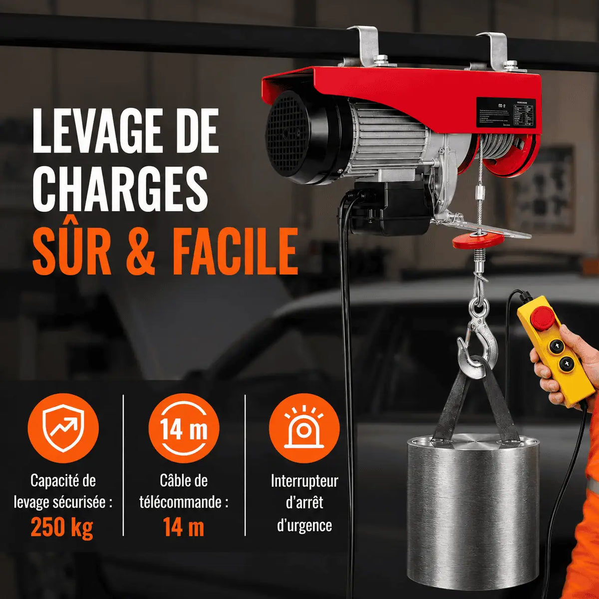 Levage d'une charge par le monte-charge électrique : capacité 250 kg, télécommande 14 m, arrêt d'urgence