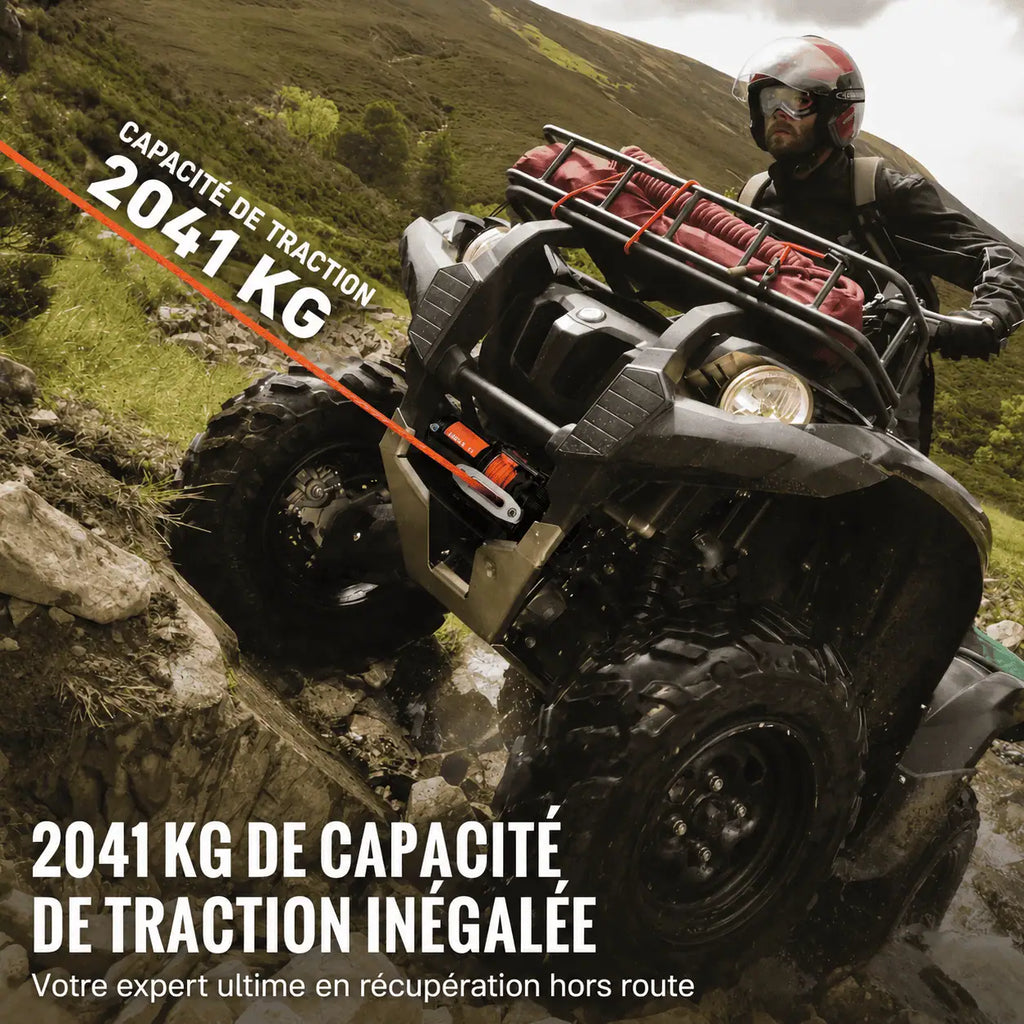 Quad tracté en terrain accidenté, capacité de traction de 2 041 kg annoncée
